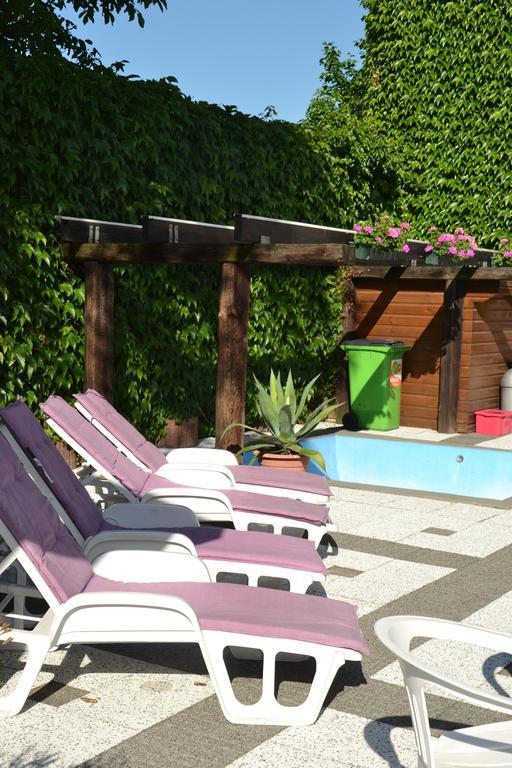 Marx Motel Valkenburg aan de Geul Ngoại thất bức ảnh