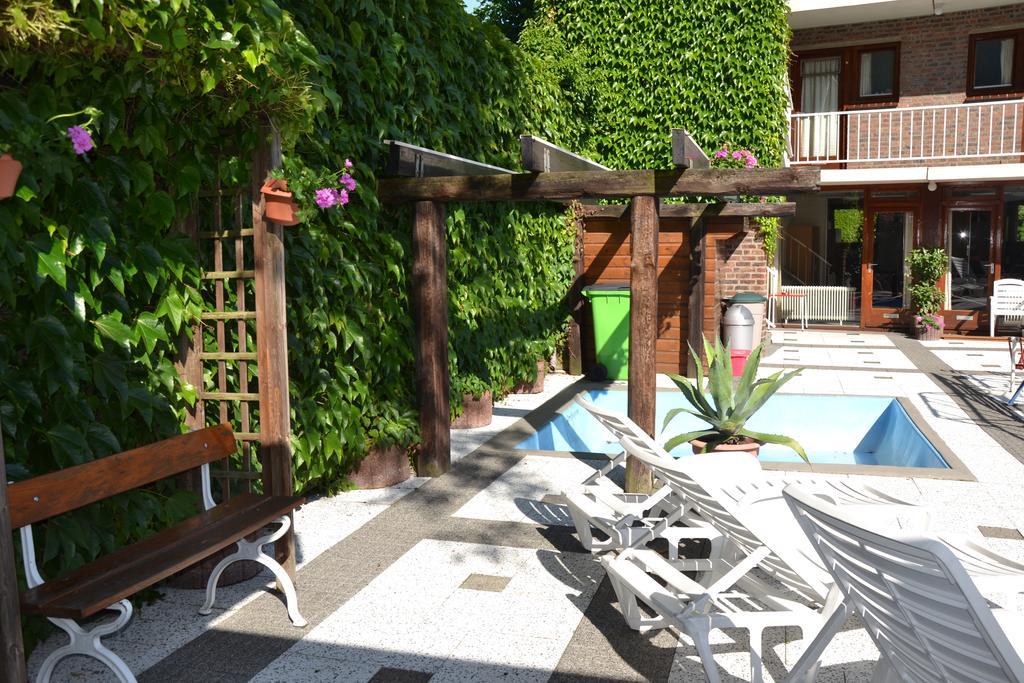 Marx Motel Valkenburg aan de Geul Ngoại thất bức ảnh