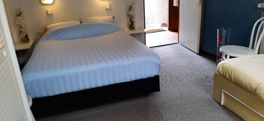 Marx Motel Valkenburg aan de Geul Ngoại thất bức ảnh